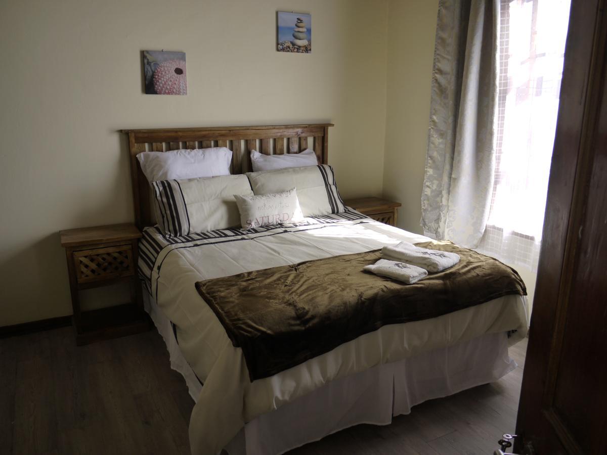 White House Lodge On Main 보퍼트웨스트 외부 사진
