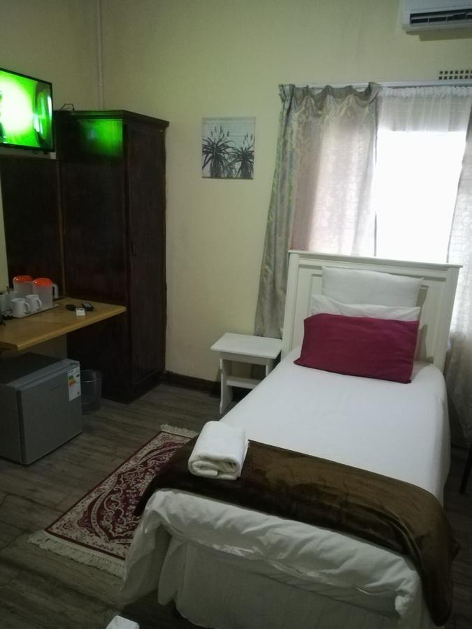 White House Lodge On Main 보퍼트웨스트 외부 사진